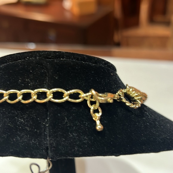 Fashion Sea Life Necklace with Rhinestones - Picture 3 of 4